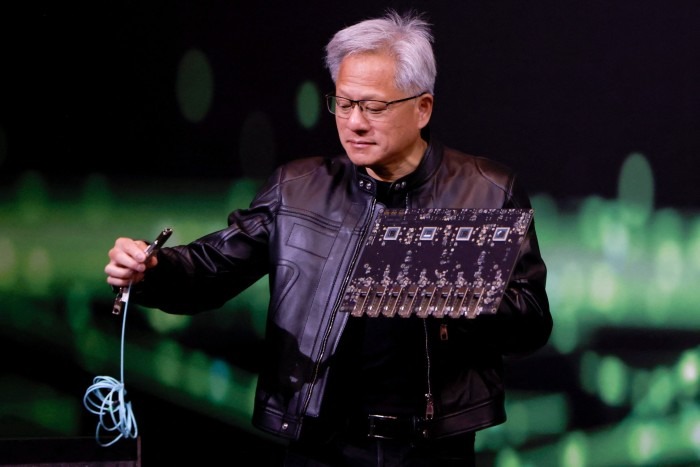 CEO Nvidia Jensen Huang: 'cấm xuất khẩu chip sang Trung Quốc là một thất bại'- Ảnh 1. CEO Nvidia Jensen Huang: 'cấm xuất khẩu chip sang Trung Quốc là một thất bại'- Ảnh 1.