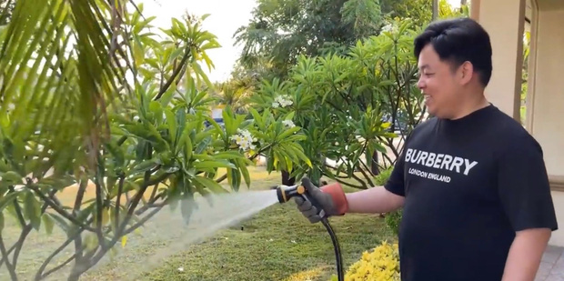 Nam nghệ sĩ có nhà trải từ Việt Nam sang Mỹ, 21 tuổi ly hôn, yêu nhiều mỹ nhân, U50 vẫn không vợ con- Ảnh 6. Nam nghệ sĩ có nhà trải từ Việt Nam sang Mỹ, 21 tuổi ly hôn, yêu nhiều mỹ nhân, U50 vẫn không vợ con- Ảnh 6.