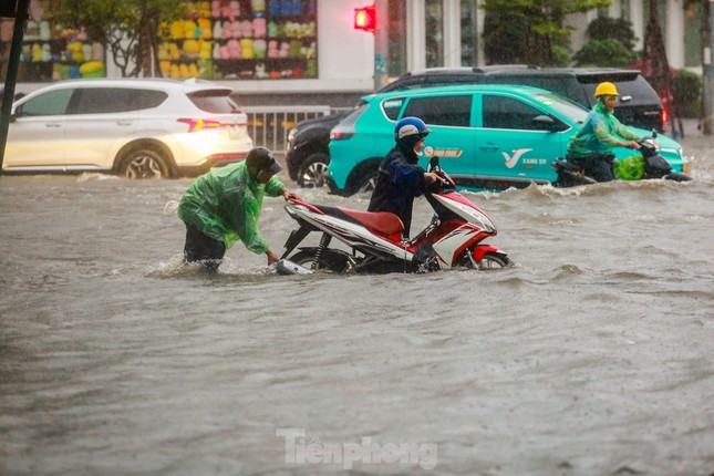 Nhận định mới về đợt mưa rất lớn ở miền Bắc, Bắc Trung Bộ- Ảnh 1. Nhận định mới về đợt mưa rất lớn ở miền Bắc, Bắc Trung Bộ- Ảnh 1.