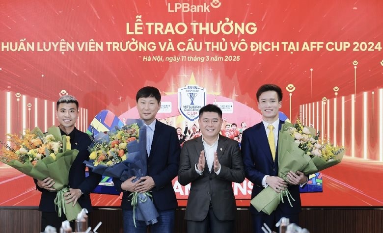 ThaiGroup muốn bắt tay Barcelona xây lò đào tạo bóng đá La Masia nơi 'sản sinh' Lionel Messi: Quy mô 90ha, 20 sân tại Ninh Bình- Ảnh 4. ThaiGroup muốn bắt tay Barcelona xây lò đào tạo bóng đá La Masia nơi 'sản sinh' Lionel Messi: Quy mô 90ha, 20 sân tại Ninh Bình- Ảnh 4.