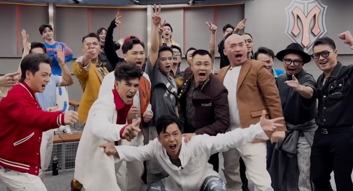 NSND Tự Long trong 'Mưa lửa': Chỉ vì chứng minh hát live mà tạo phốt cho tôi?- Ảnh 1. NSND Tự Long trong 'Mưa lửa': Chỉ vì chứng minh hát live mà tạo phốt cho tôi?- Ảnh 1.