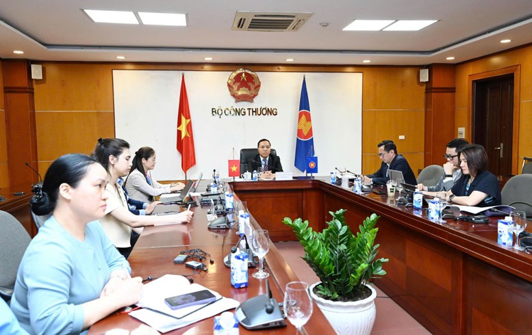 ASEAN và các đối tác tăng cường hợp tác giữa căng thẳng thương mại- Ảnh 2. ASEAN và các đối tác tăng cường hợp tác giữa căng thẳng thương mại- Ảnh 2.