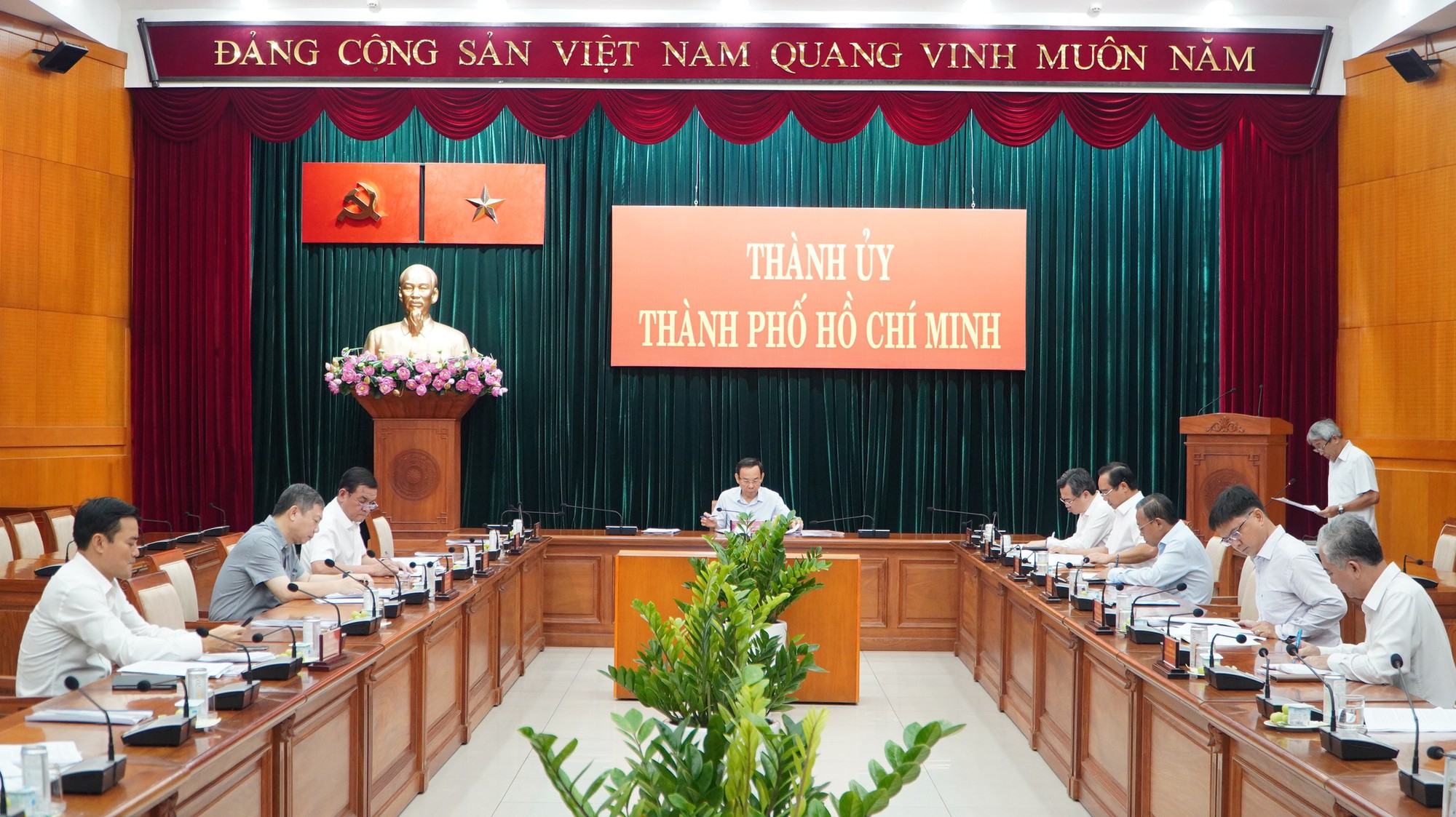 Bí thư Thành ủy TP HCM nêu những việc "cần làm ngay" để phát triển đường sắt đô thị- Ảnh 2. Bí thư Thành ủy TP HCM nêu những việc "cần làm ngay" để phát triển đường sắt đô thị- Ảnh 2.