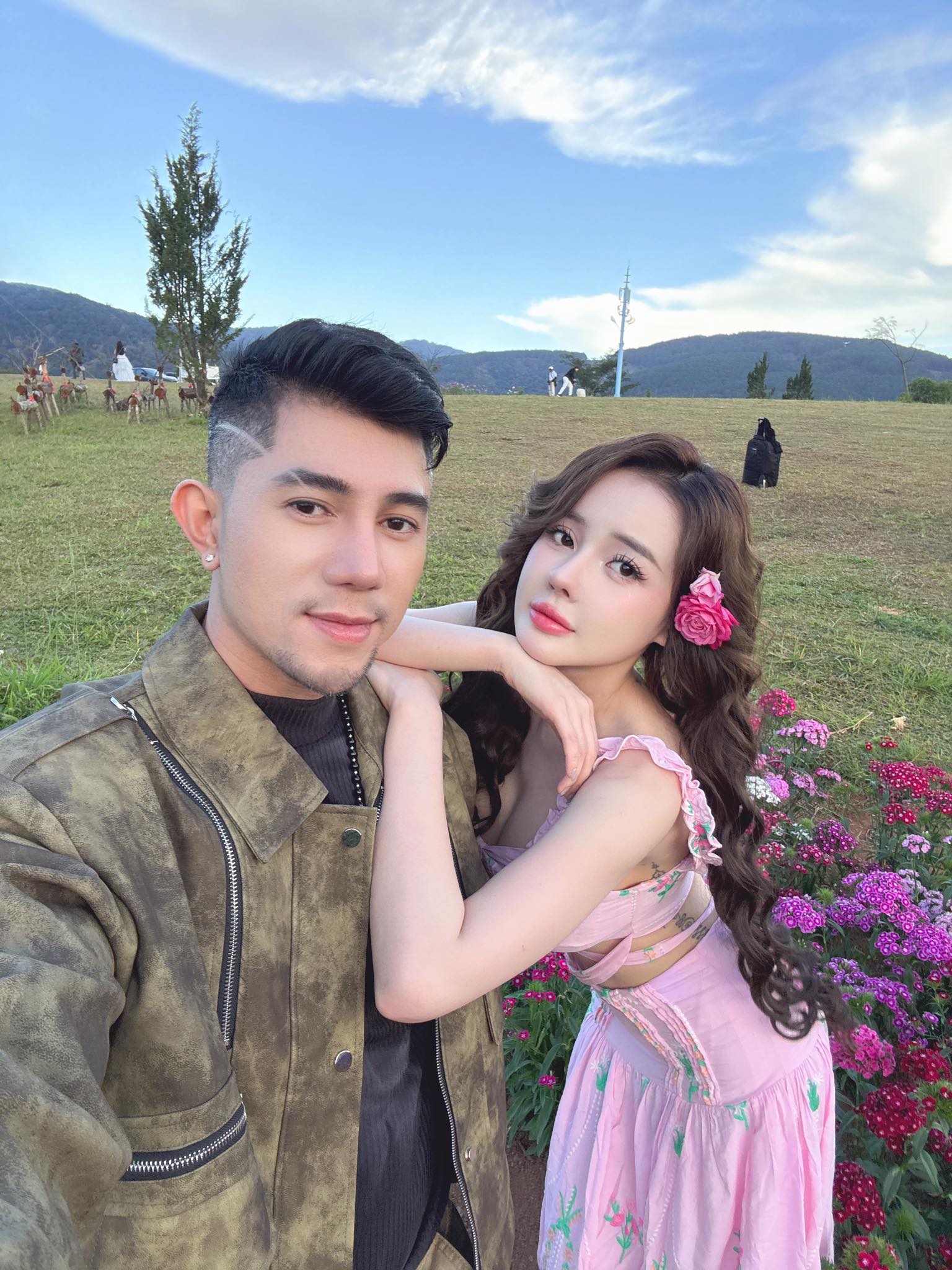Hình ảnh Ngân 98 làm việc tại Sở An toàn thực phẩm TP.HCM giữa lùm xùm thuốc giảm cân nghi có chất cấm- Ảnh 3. Hình ảnh Ngân 98 làm việc tại Sở An toàn thực phẩm TP.HCM giữa lùm xùm thuốc giảm cân nghi có chất cấm- Ảnh 3.