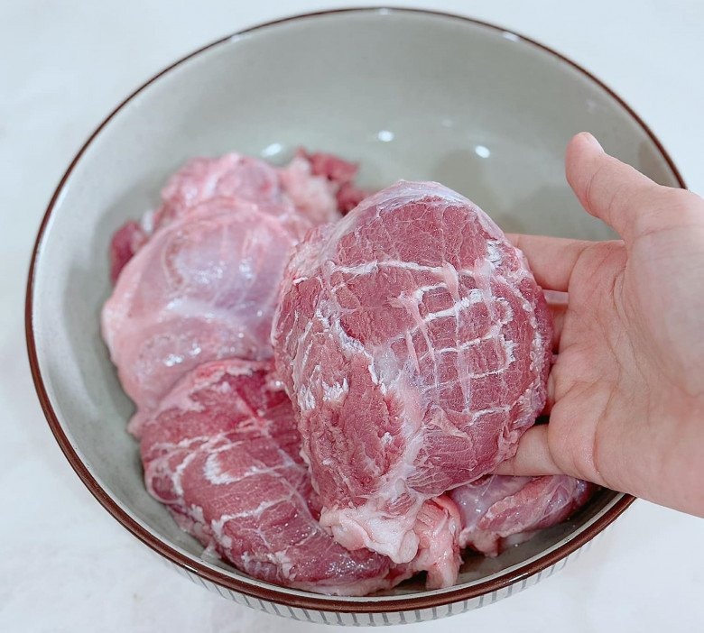 1 bộ phận đặc biệt trên con lợn, chỉ có vài lạng, mua siêu khó, đi chợ từ 5 giờ sáng thì may ra...- Ảnh 3. 1 bộ phận đặc biệt trên con lợn, chỉ có vài lạng, mua siêu khó, đi chợ từ 5 giờ sáng thì may ra...- Ảnh 3.