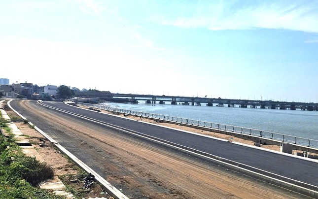 Quy hoạch đường ven sông Đồng Nai lên đến 10 làn xe- Ảnh 1. Quy hoạch đường ven sông Đồng Nai lên đến 10 làn xe- Ảnh 1.