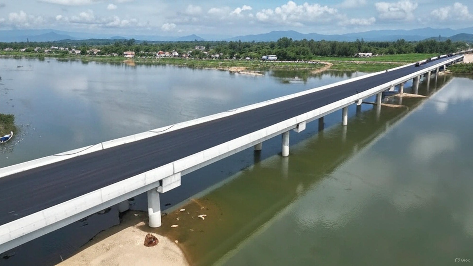 Hai tuyến cao tốc hơn 27.000 tỷ đồng dự kiến "về đích" vào 19/8- Ảnh 1. Hai tuyến cao tốc hơn 27.000 tỷ đồng dự kiến "về đích" vào 19/8- Ảnh 1.