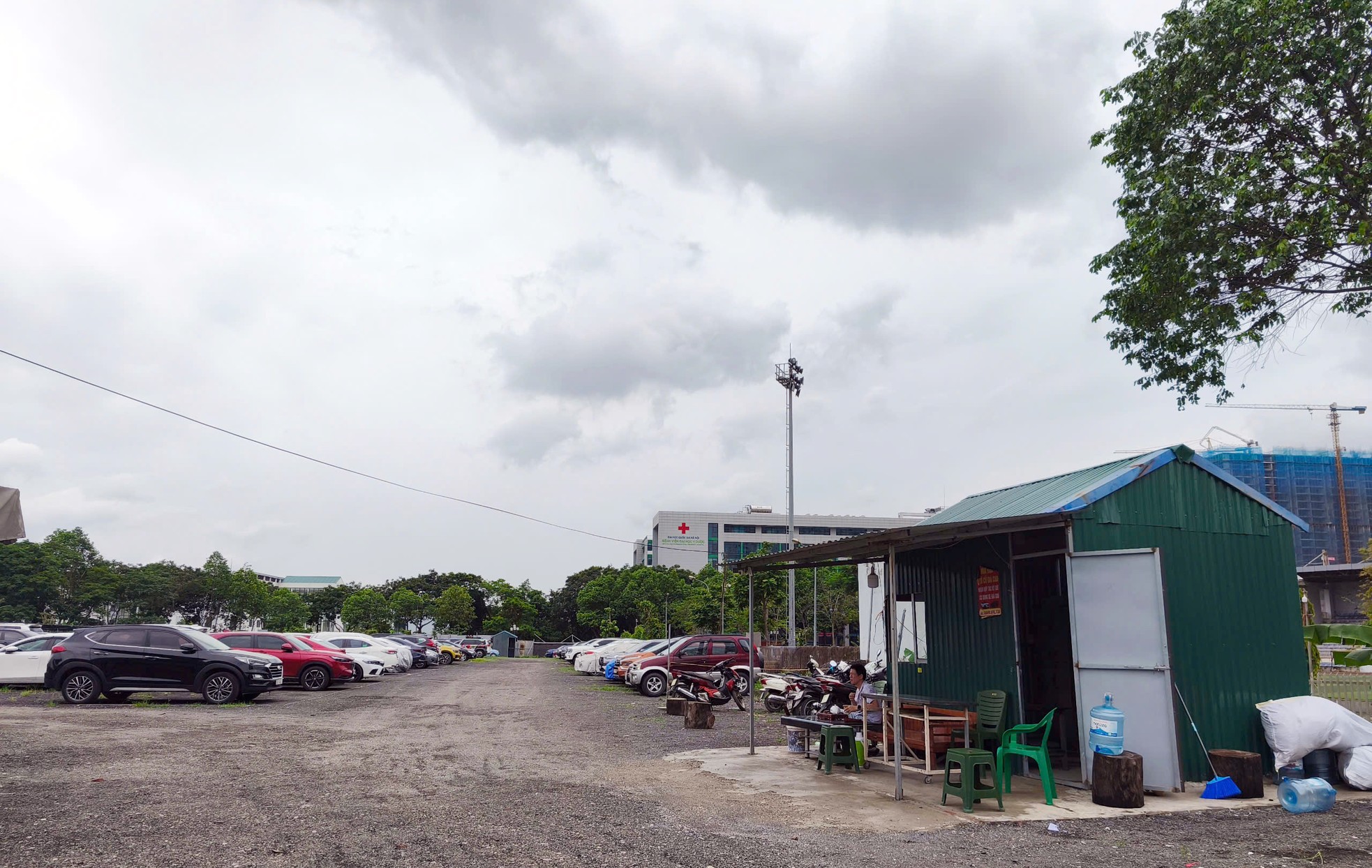 Cận cảnh bãi xe lậu nộp tiền 'bảo kê' cho Bí thư Đảng ủy phường Hoàng Liệt- Ảnh 8. Cận cảnh bãi xe lậu nộp tiền 'bảo kê' cho Bí thư Đảng ủy phường Hoàng Liệt- Ảnh 8.