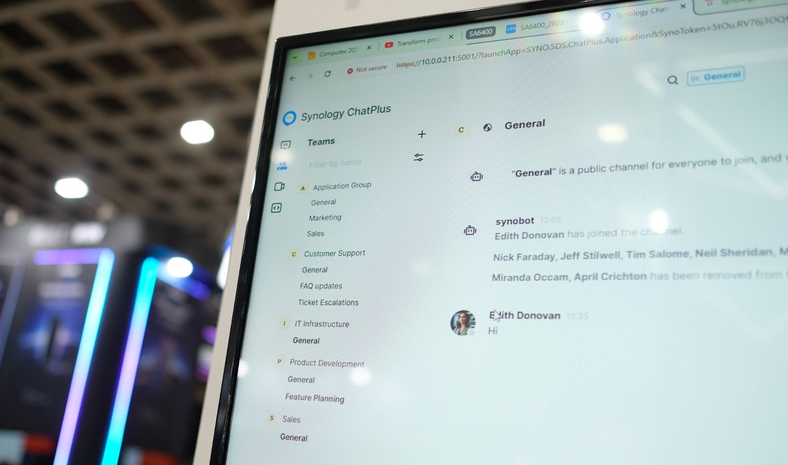 Synology trình diễn hàng loạt tính năng AI ấn tượng tại Computex 2025- Ảnh 3. Synology trình diễn hàng loạt tính năng AI ấn tượng tại Computex 2025- Ảnh 3.