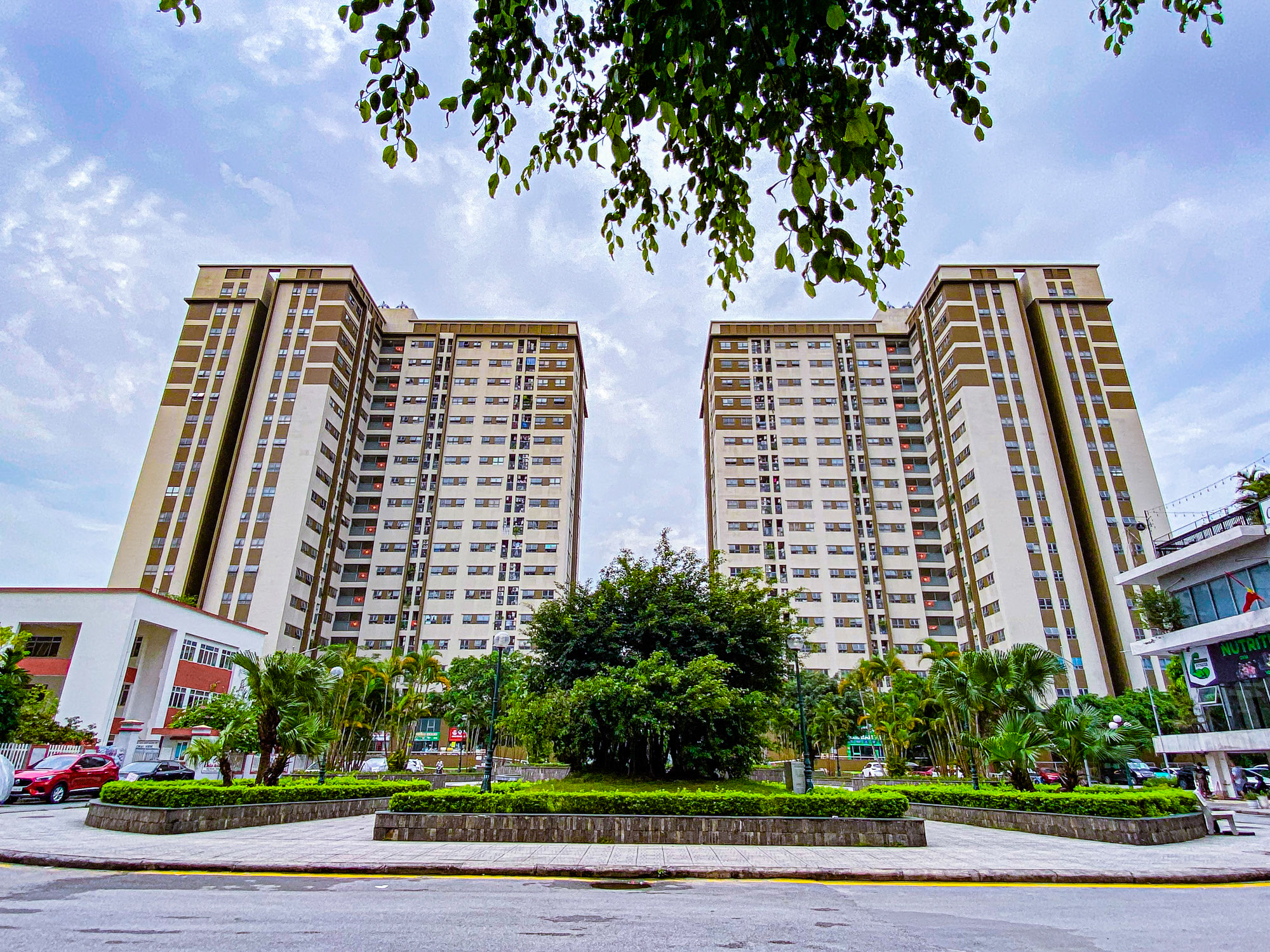 Khu nhà nằm gần đường lớn, trường đại học, ga tàu điện có giá bán chưa đến 14 triệu đồng/m2 ở Hà Nội- Ảnh 5. Khu nhà nằm gần đường lớn, trường đại học, ga tàu điện có giá bán chưa đến 14 triệu đồng/m2 ở Hà Nội- Ảnh 5.