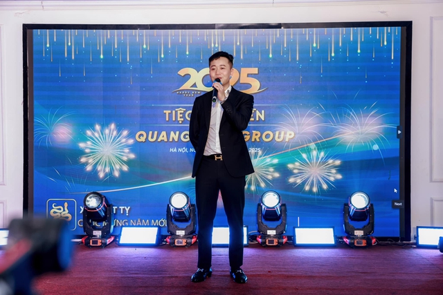 Rộ tin phá sản và nợ lương, tình hình của Quang Linh Store ra sao sau khi “Chủ tịch” bị bắt?- Ảnh 1. Rộ tin phá sản và nợ lương, tình hình của Quang Linh Store ra sao sau khi “Chủ tịch” bị bắt?- Ảnh 1.