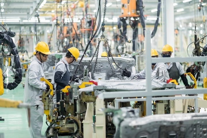 Lãnh đạo không biết làm giàu sẽ không thể truyền cảm hứng cho cấp dưới làm giàu- Ảnh 2. Lãnh đạo không biết làm giàu sẽ không thể truyền cảm hứng cho cấp dưới làm giàu- Ảnh 2.