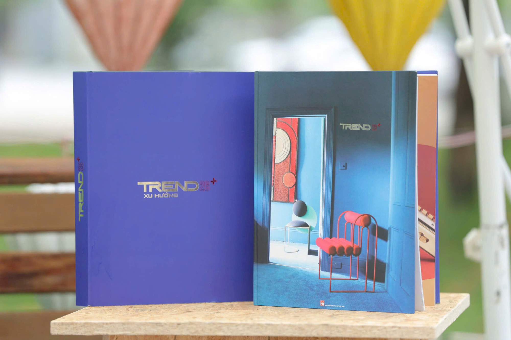 Ấn phẩm xu hướng đầu tiên định hình tương lai nội thất và kiến trúc Việt Nam: Kiến tạo bản sắc trong dòng chảy thiết kế toàn cầu- Ảnh 1. Ấn phẩm xu hướng đầu tiên định hình tương lai nội thất và kiến trúc Việt Nam: Kiến tạo bản sắc trong dòng chảy thiết kế toàn cầu- Ảnh 1.
