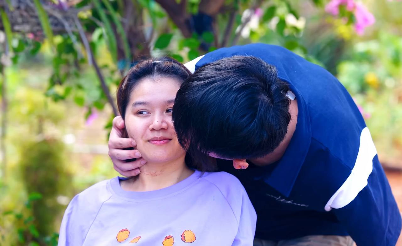 Chàng kỹ sư Trung Quốc bỏ việc sang Việt Nam cưới cô gái liệt tứ chi: Biến cố ập đến- Ảnh 10.