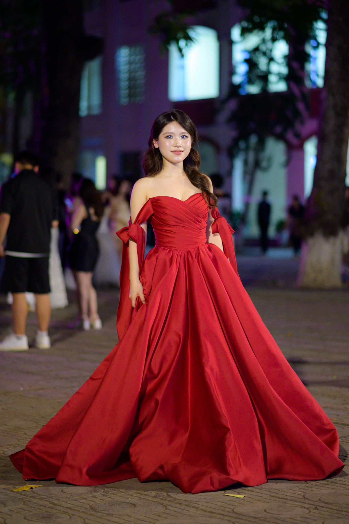 Đến Phan Đình Phùng ngày prom cuối cấp để biết vì sao nơi này luôn vững vàng ở top BXH trường nhiều trai xinh gái đẹp nhất!- Ảnh 5. Đến Phan Đình Phùng ngày prom cuối cấp để biết vì sao nơi này luôn vững vàng ở top BXH trường nhiều trai xinh gái đẹp nhất!- Ảnh 5.