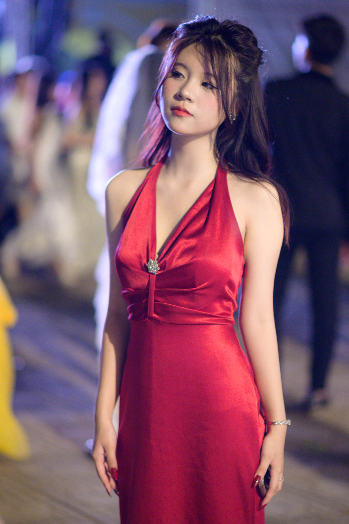 Đến Phan Đình Phùng ngày prom cuối cấp để biết vì sao nơi này luôn vững vàng ở top BXH trường nhiều trai xinh gái đẹp nhất!- Ảnh 10. Đến Phan Đình Phùng ngày prom cuối cấp để biết vì sao nơi này luôn vững vàng ở top BXH trường nhiều trai xinh gái đẹp nhất!- Ảnh 10.