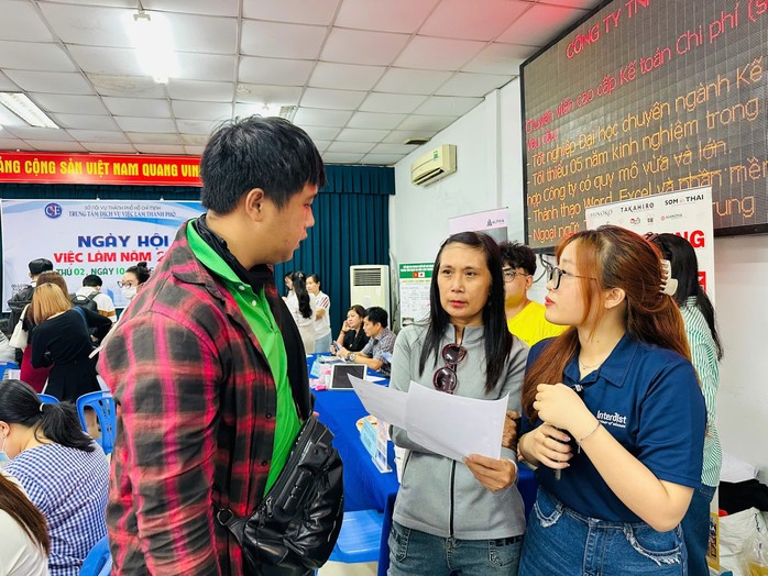Đề xuất chỉ cần người lao động có tham gia BHTN sẽ được hưởng trợ cấp thất nghiệp- Ảnh 1. Đề xuất chỉ cần người lao động có tham gia BHTN sẽ được hưởng trợ cấp thất nghiệp- Ảnh 1.