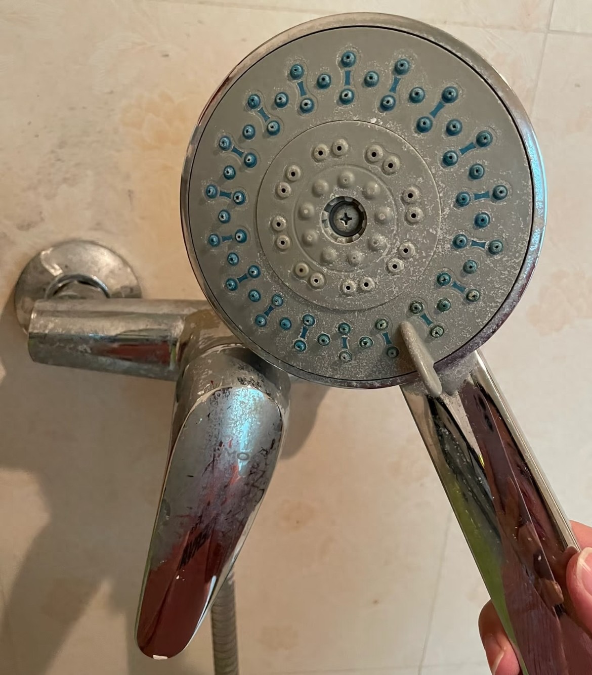 Lười mấy cũng phải dọn sạch 10 nơi này kẻo bệnh tật tìm đến, số 9 hầu như người Việt quên béng!- Ảnh 2.