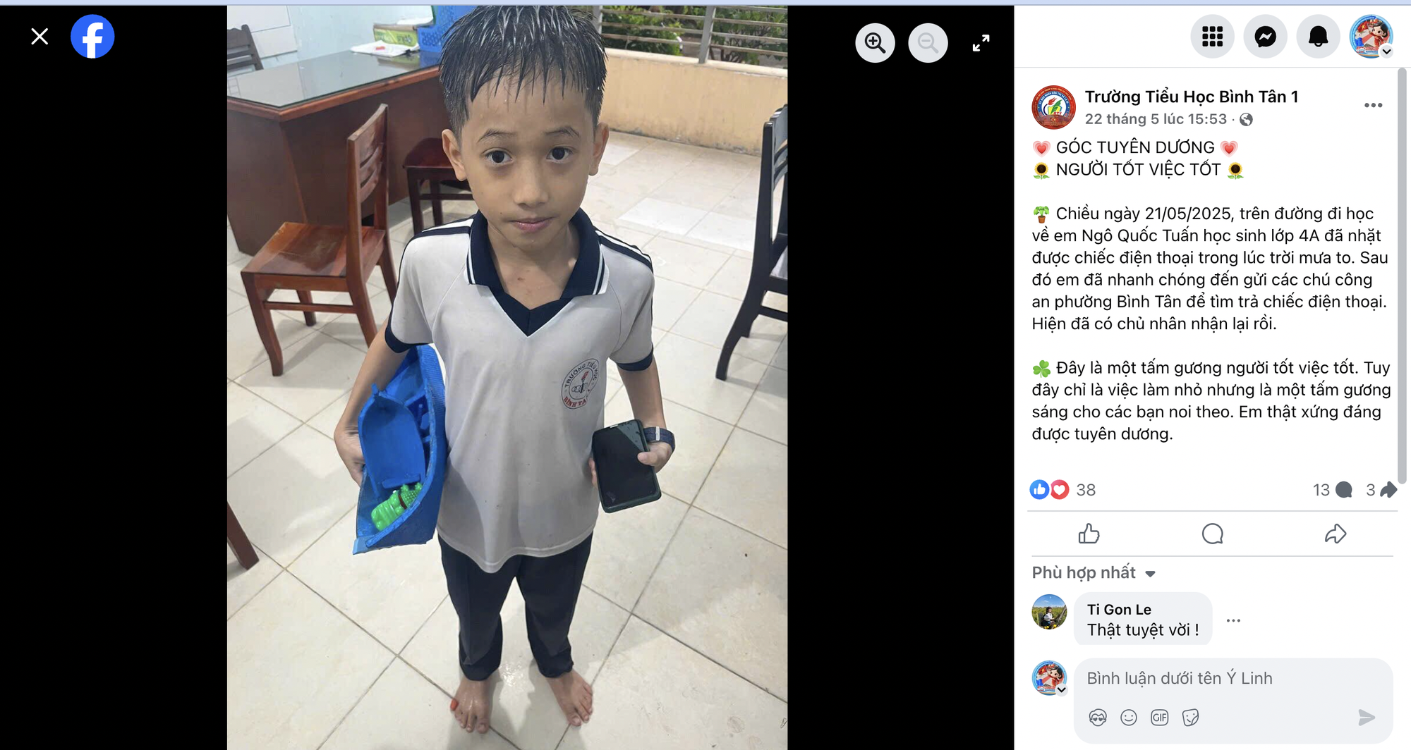Bất ngờ về hoàn cảnh của cậu bé lớp 4 đội mưa mang trả điện thoại- Ảnh 1. Bất ngờ về hoàn cảnh của cậu bé lớp 4 đội mưa mang trả điện thoại- Ảnh 1.