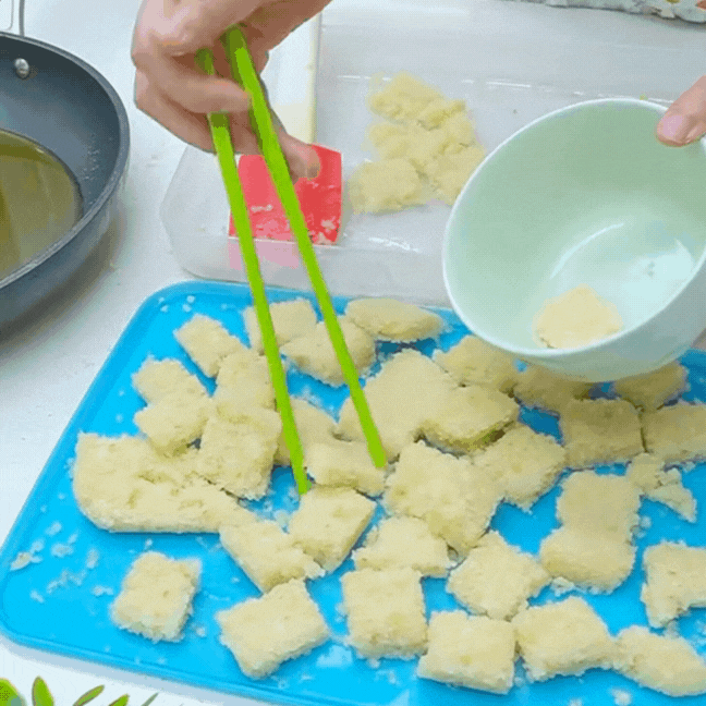 Cách bảo quản tỏi bằng đông lạnh đang được cả mạng xã hội chia sẻ: Đơn giản mà hiệu quả bất ngờ!- Ảnh 10. Cách bảo quản tỏi bằng đông lạnh đang được cả mạng xã hội chia sẻ: Đơn giản mà hiệu quả bất ngờ!- Ảnh 10.
