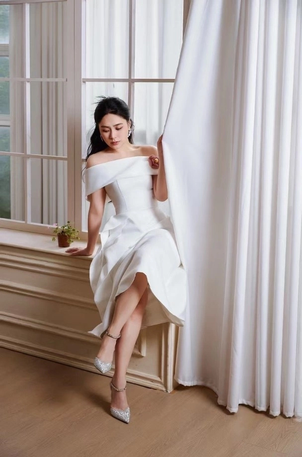 Mỹ nhân cổ trang đẹp nhất Trung Quốc 44 tuổi vẫn giảm đứt 12kg, bí quyết đến từ 1 thực phẩm màu tím dân dã có đầy chợ Việt- Ảnh 1. Mỹ nhân cổ trang đẹp nhất Trung Quốc 44 tuổi vẫn giảm đứt 12kg, bí quyết đến từ 1 thực phẩm màu tím dân dã có đầy chợ Việt- Ảnh 1.