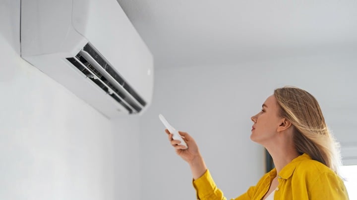 Các mẹo tiết kiệm điện khi dùng điều hòa trong mùa hè- Ảnh 1. Các mẹo tiết kiệm điện khi dùng điều hòa trong mùa hè- Ảnh 1.