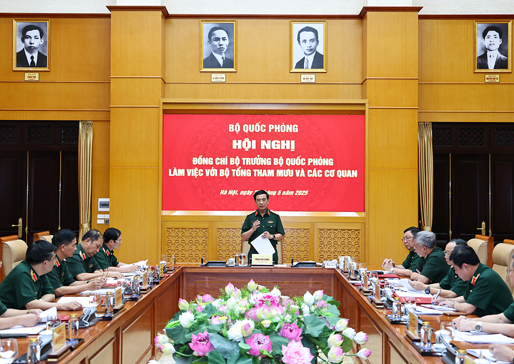 Đại tướng Phan Văn Giang chỉ đạo rà soát, sắp xếp biên chế, tổ chức quân sự địa phương, Bộ đội Biên phòng- Ảnh 1. Đại tướng Phan Văn Giang chỉ đạo rà soát, sắp xếp biên chế, tổ chức quân sự địa phương, Bộ đội Biên phòng- Ảnh 1.
