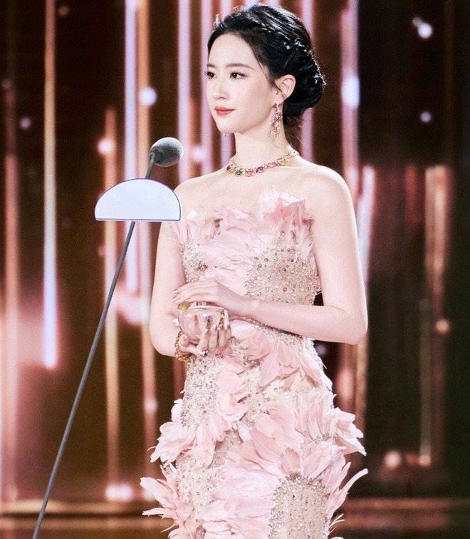 Lưu Diệc Phi có còn là Lưu Diệc Phi có còn là