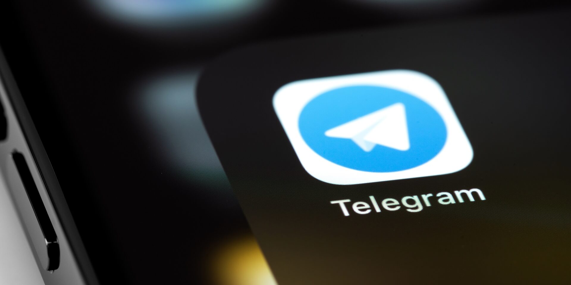 Ứng dụng Telegram bị chặn tại Việt Nam: Cỗ máy in tiền 1 tỷ USD trước khi bị "siết vòng kim cô"- Ảnh 2. Ứng dụng Telegram bị chặn tại Việt Nam: Cỗ máy in tiền 1 tỷ USD trước khi bị "siết vòng kim cô"- Ảnh 2.