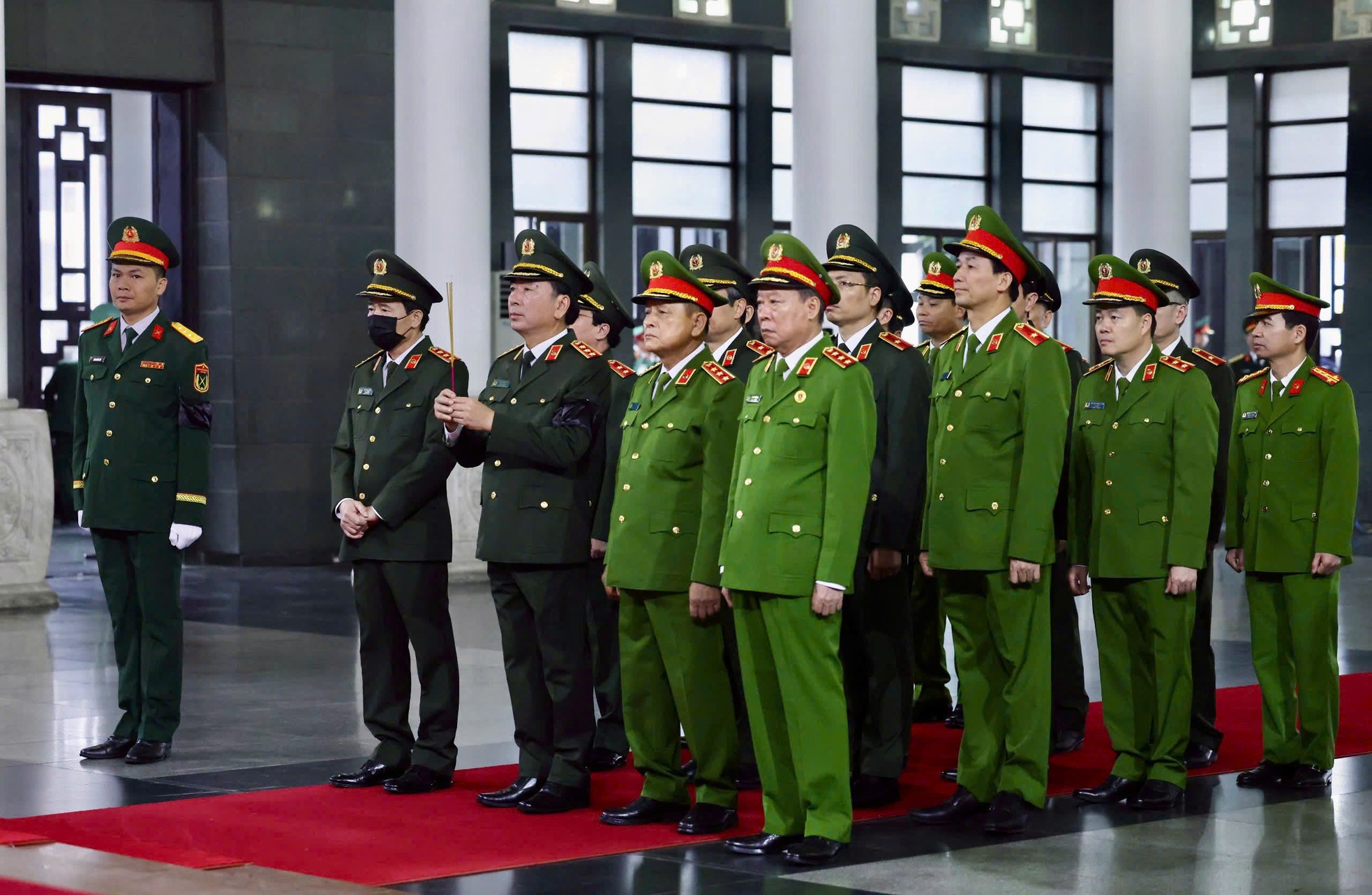 Lãnh đạo Đảng, Nhà nước viếng nguyên Chủ tịch nước Trần Đức Lương- Ảnh 23. Lãnh đạo Đảng, Nhà nước viếng nguyên Chủ tịch nước Trần Đức Lương- Ảnh 23.