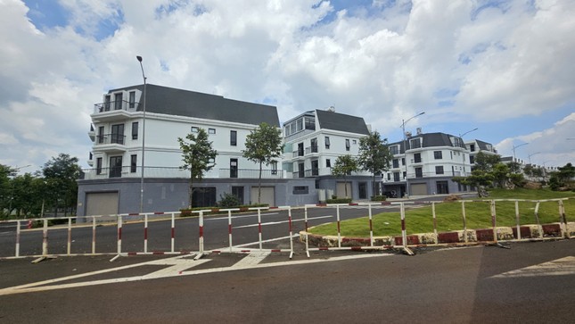 Bản án hé lộ nhiều vi phạm tại khu đô thị EcoCity Premia Đắk Lắk- Ảnh 3. Bản án hé lộ nhiều vi phạm tại khu đô thị EcoCity Premia Đắk Lắk- Ảnh 3.