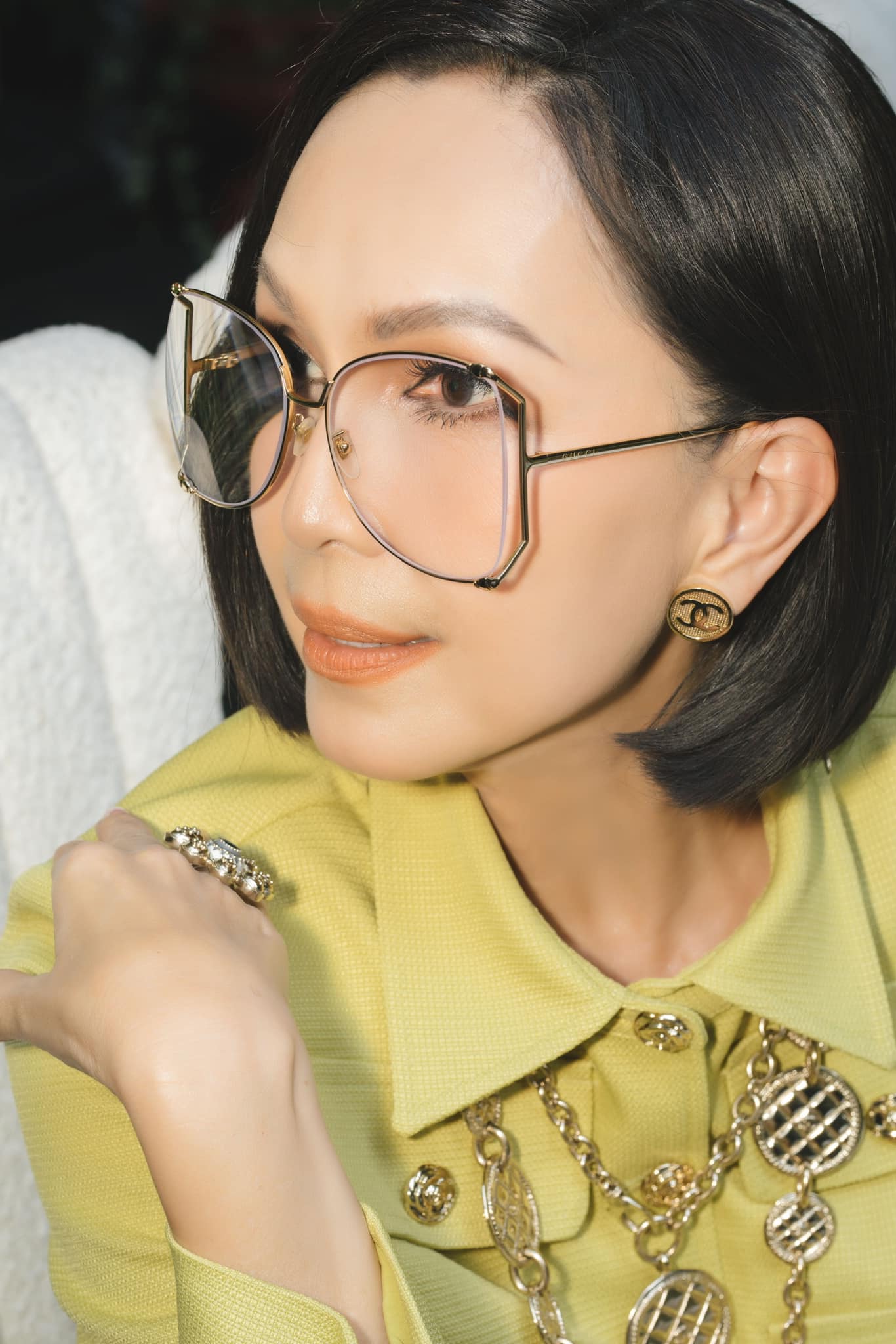 "Nữ hoàng ảnh lịch" Diễm My: Sở hữu biệt thự sang trọng 3.000m2 cùng du thuyền đắt đỏ, U70 nhan sắc vẫn rạng ngời- Ảnh 11. "Nữ hoàng ảnh lịch" Diễm My: Sở hữu biệt thự sang trọng 3.000m2 cùng du thuyền đắt đỏ, U70 nhan sắc vẫn rạng ngời- Ảnh 11.
