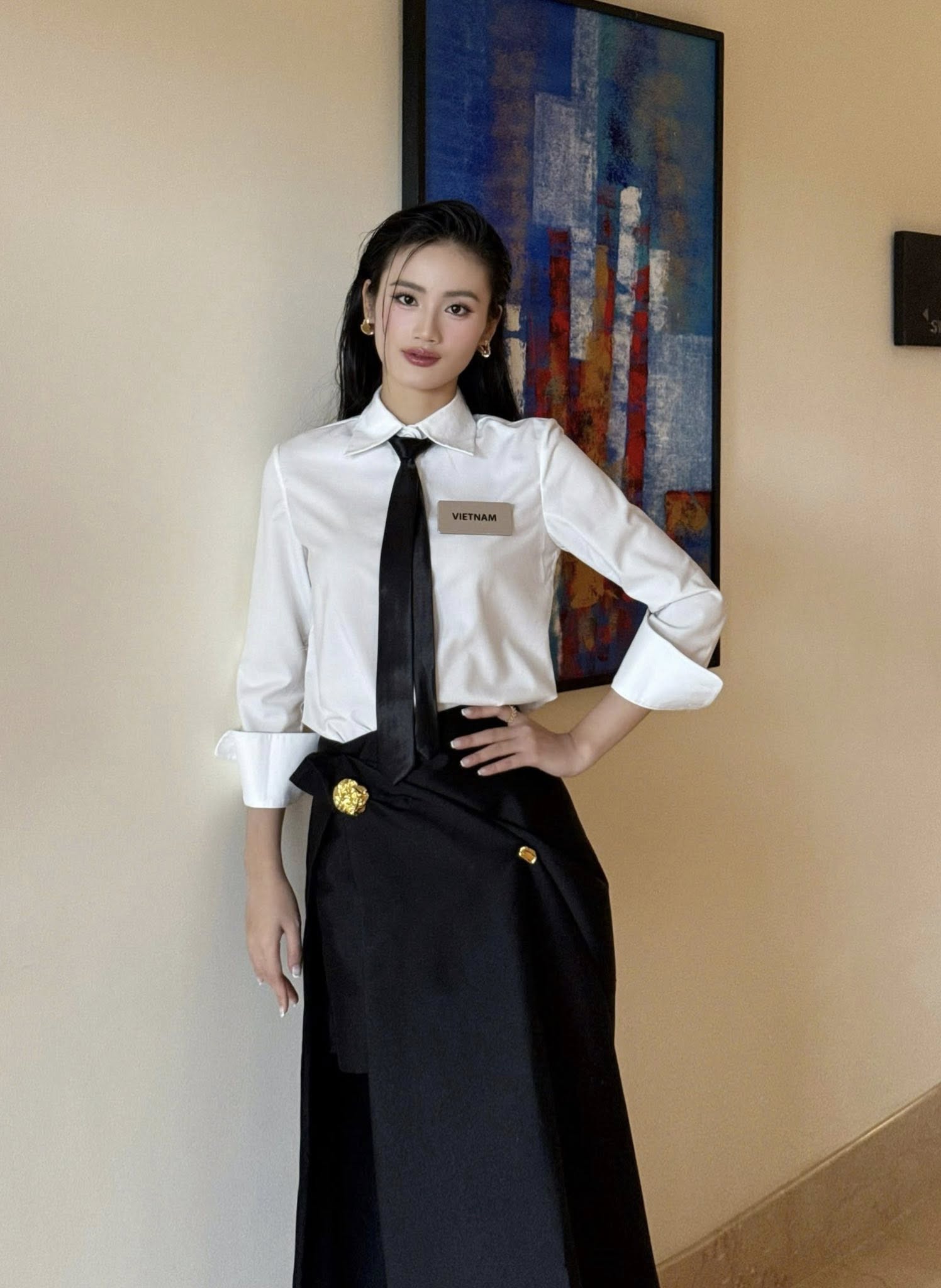 Hoa hậu Ý Nhi thêm 1 thất bại ở Miss World, fan sắc đẹp ngơ ngác chứng kiến điều này- Ảnh 2. Hoa hậu Ý Nhi thêm 1 thất bại ở Miss World, fan sắc đẹp ngơ ngác chứng kiến điều này- Ảnh 2.