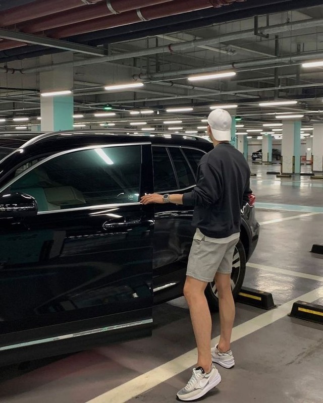 Chuyện mua ô tô: Xe là của mình, nhưng tiền lại của... ngân hàng- Ảnh 2. Chuyện mua ô tô: Xe là của mình, nhưng tiền lại của... ngân hàng- Ảnh 2.