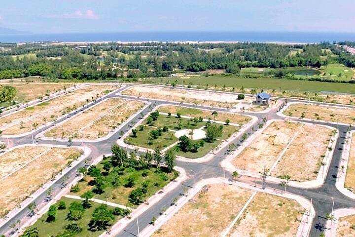 Ăn theo sóng sáp nhập tỉnh thành, giới đầu cơ ‘ôm bom’- Ảnh 1. Ăn theo sóng sáp nhập tỉnh thành, giới đầu cơ ‘ôm bom’- Ảnh 1.