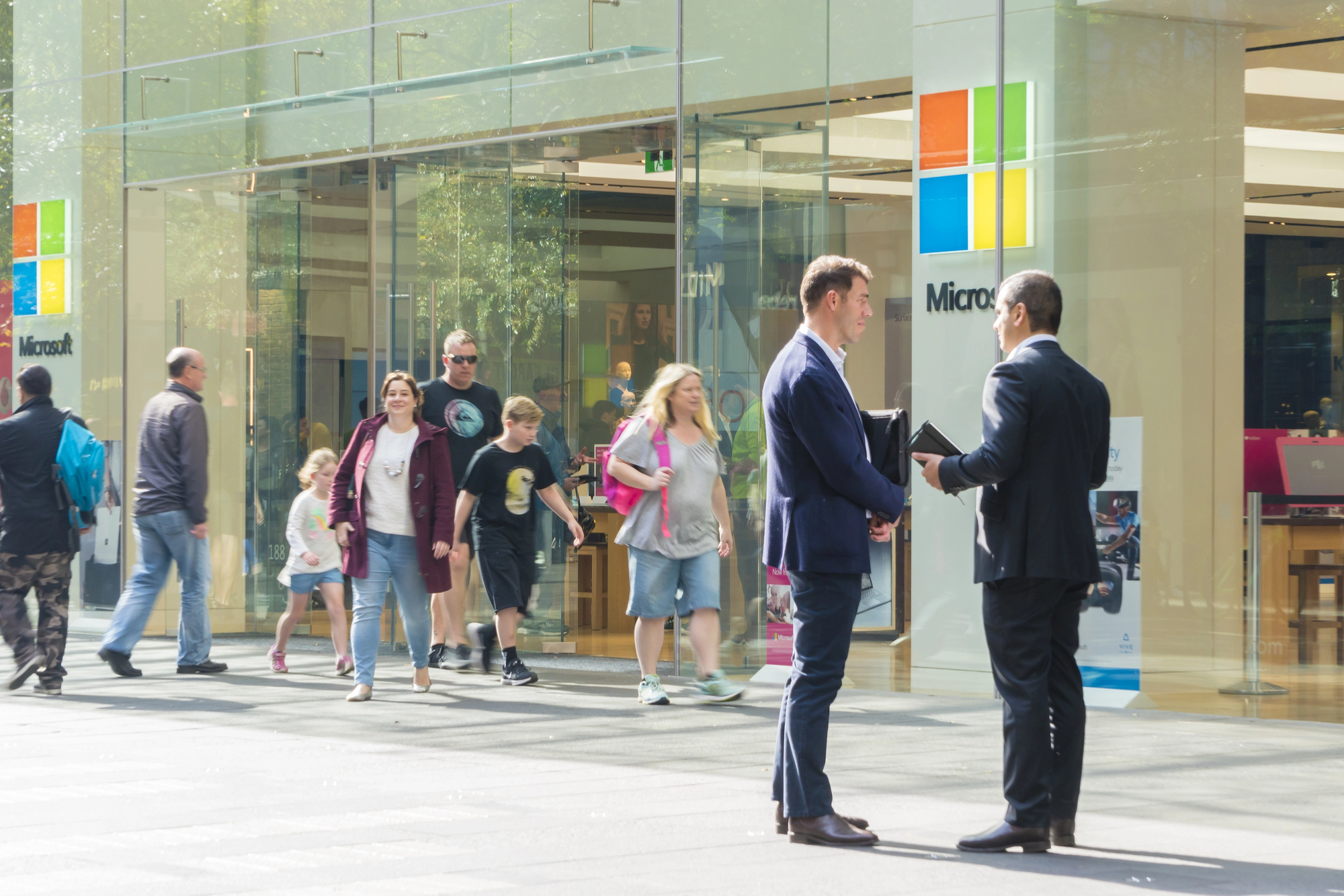 Câu chuyện đau lòng: Kỹ sư Microsoft 25 năm tuổi nghề bị sa thải bởi thuật toán vào đúng ngày sinh nhật- Ảnh 4. Câu chuyện đau lòng: Kỹ sư Microsoft 25 năm tuổi nghề bị sa thải bởi thuật toán vào đúng ngày sinh nhật- Ảnh 4.