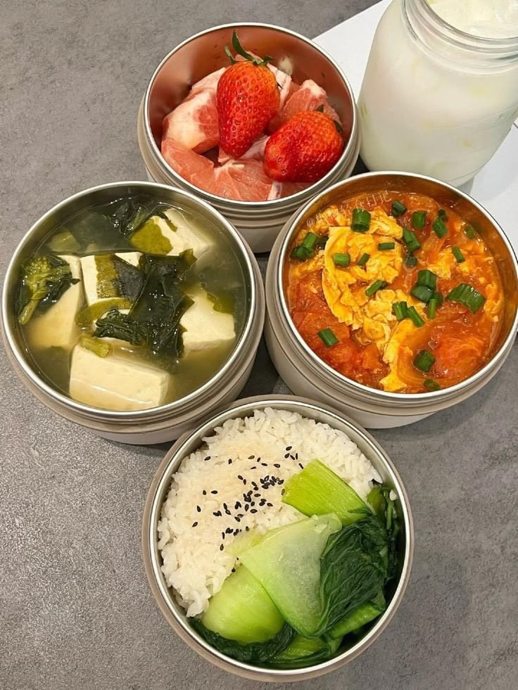 Tôi bắt đầu nấu cơm, pha cà phê, chạy xe máy đi làm - và bất ngờ tiết kiệm hơn 3 triệu mỗi tháng: Không phải tôi nghèo, mà vì tôi không muốn nghèo mãi- Ảnh 2. Tôi bắt đầu nấu cơm, pha cà phê, chạy xe máy đi làm - và bất ngờ tiết kiệm hơn 3 triệu mỗi tháng: Không phải tôi nghèo, mà vì tôi không muốn nghèo mãi- Ảnh 2.