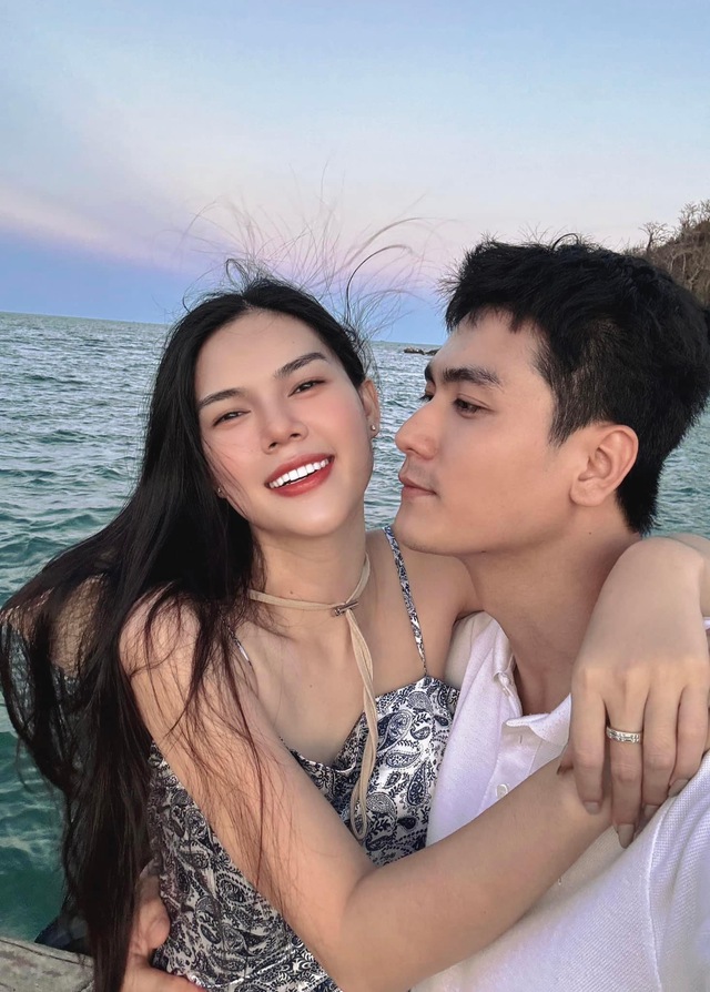 Ngọc Trinh xác nhận đã chia tay- Ảnh 1. Ngọc Trinh xác nhận đã chia tay- Ảnh 1.