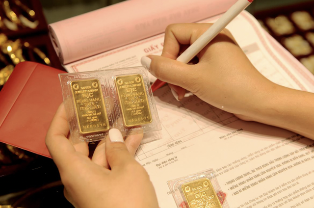 “Thế hệ cợt nhả” ngày càng thích mua vàng: Lướt mạng, săn chỉ, giàu thầm lặng- Ảnh 5. “Thế hệ cợt nhả” ngày càng thích mua vàng: Lướt mạng, săn chỉ, giàu thầm lặng- Ảnh 5.