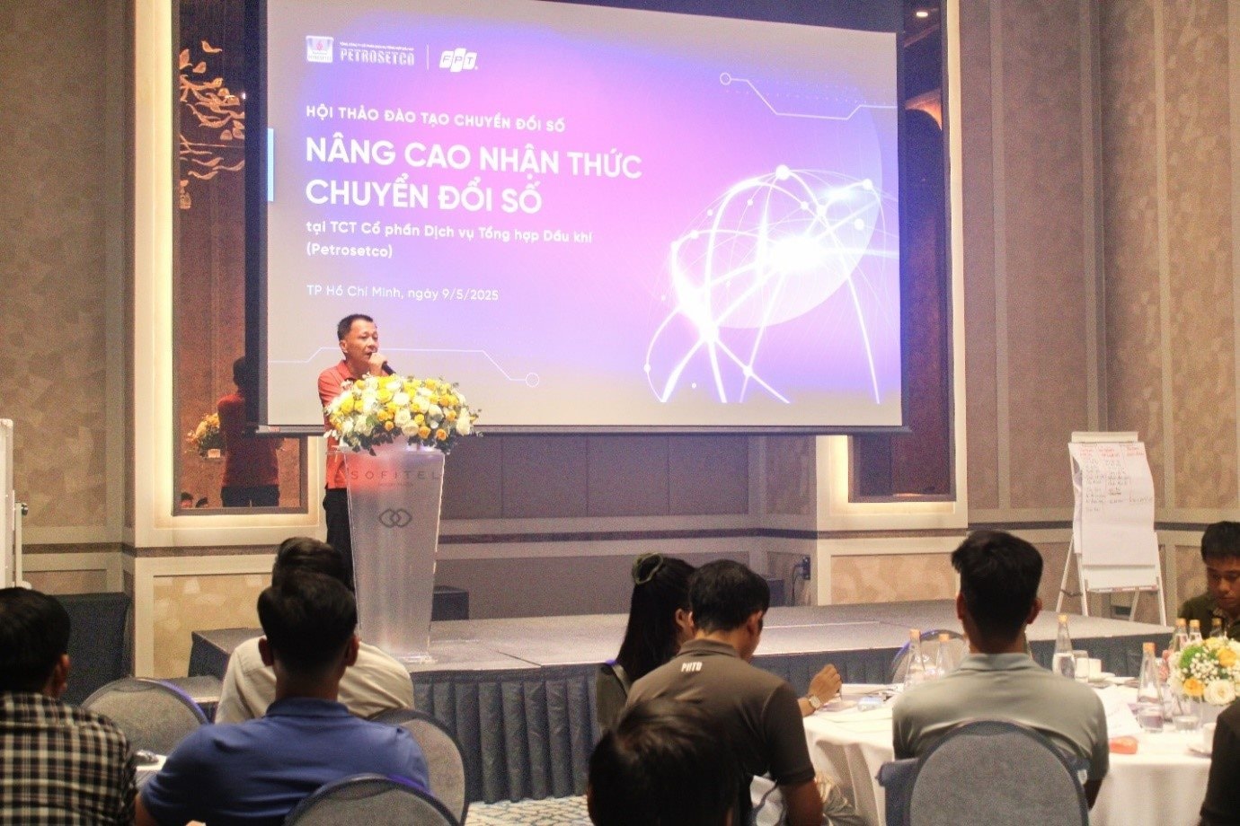 PETROSETCO phối hợp cùng FPT triển khai thành công Hội thảo đào tạo “Chuyển đổi số trong doanh nghiệp” hướng tới phát triển bền vững và hiệu quả- Ảnh 2. PETROSETCO phối hợp cùng FPT triển khai thành công Hội thảo đào tạo “Chuyển đổi số trong doanh nghiệp” hướng tới phát triển bền vững và hiệu quả- Ảnh 2.