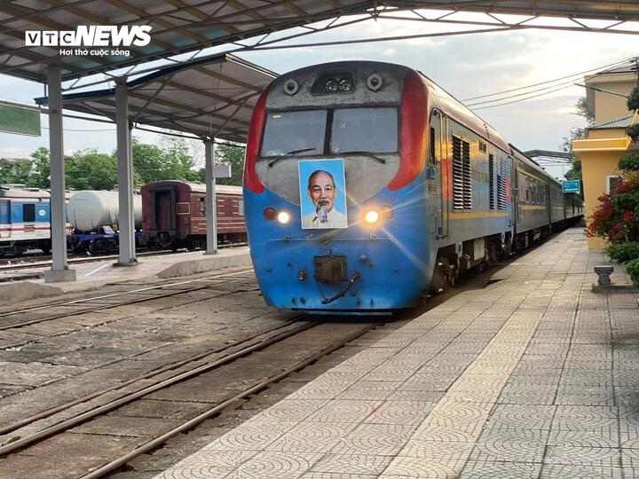 Cận cảnh tàu khách liên vận Việt Nam - Trung Quốc hoạt động trở lại sau 5 năm- Ảnh 10. Cận cảnh tàu khách liên vận Việt Nam - Trung Quốc hoạt động trở lại sau 5 năm- Ảnh 10.