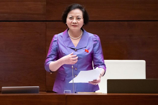 Chỉ đạo mới của Bộ trưởng Nội vụ về chế độ cho cán bộ, công chức nghỉ việc do sắp xếp- Ảnh 1. Chỉ đạo mới của Bộ trưởng Nội vụ về chế độ cho cán bộ, công chức nghỉ việc do sắp xếp- Ảnh 1.