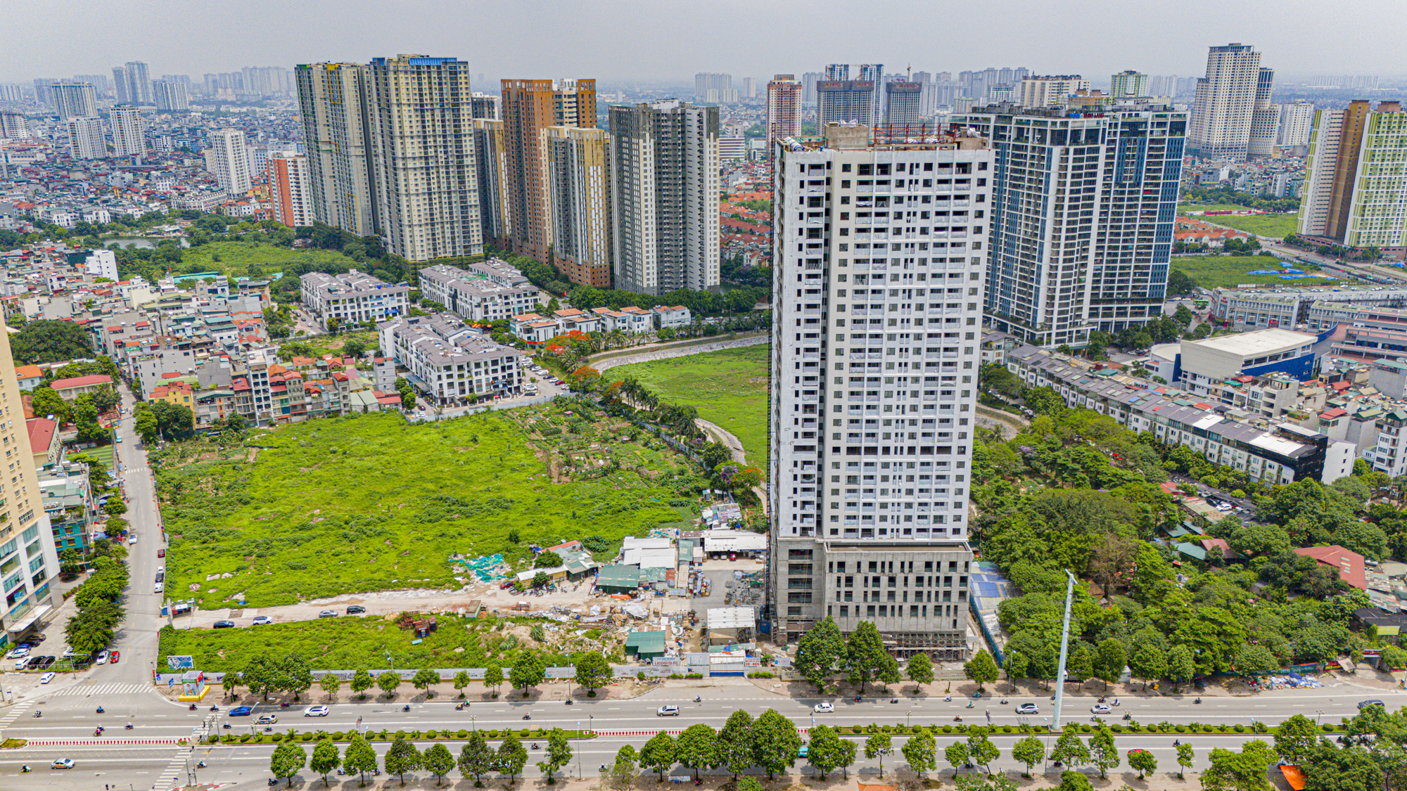 Bẫy lừa đảo bất động sản ngày càng tinh vi: Người mua nhất định cần phải biết những điều này để không mất tiền tỷ