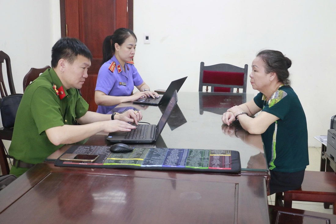 Đường dây buôn bán 480.000 sản phẩm dầu gội, kem đánh răng giả của “bà trùm’ Phạm Thị Sáng- Ảnh 1.