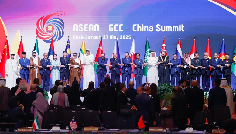 Thủ tướng: ASEAN - GCC – Trung Quốc mở ra cơ hội lịch sử để kiến tạo không gian hợp tác chiến lược mới- Ảnh 1.