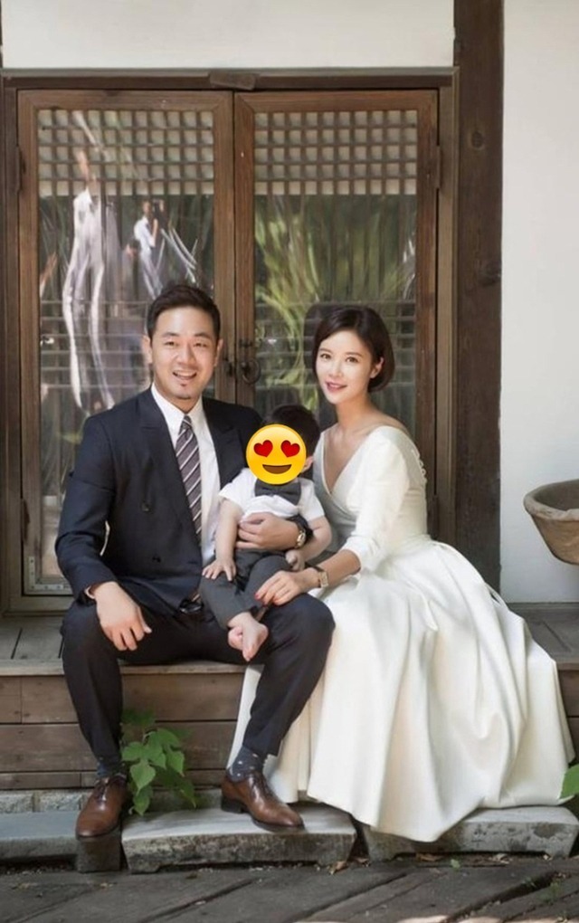 Hwang Jung Eum ly hôn đại gia ngành thép, ra tuyên bố nóng về vụ bị chồng cũ tịch thu tòa nhà 34 tỷ- Ảnh 2. Hwang Jung Eum ly hôn đại gia ngành thép, ra tuyên bố nóng về vụ bị chồng cũ tịch thu tòa nhà 34 tỷ- Ảnh 2.