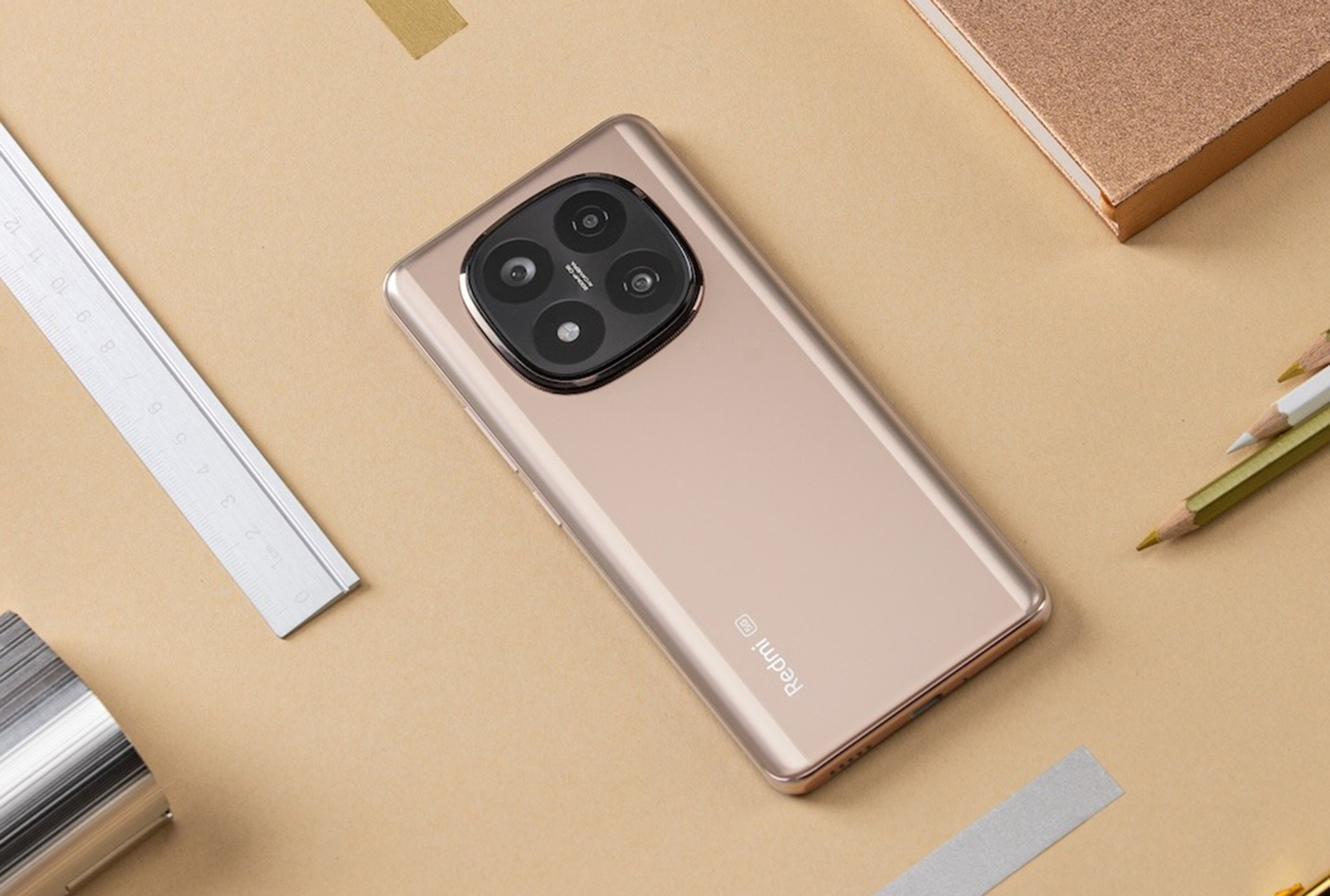 Smartphone 'nổ' 240.000 đơn sau 3 tháng có thêm màu mới cực thời trang, bán đặc quyền tại Thế Giới Di Động- Ảnh 2. Smartphone 'nổ' 240.000 đơn sau 3 tháng có thêm màu mới cực thời trang, bán đặc quyền tại Thế Giới Di Động- Ảnh 2.