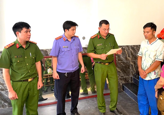 Bắt tạm giam, khám xét nơi ở của ông Nguyễn Thành Dân- Ảnh 4. Bắt tạm giam, khám xét nơi ở của ông Nguyễn Thành Dân- Ảnh 4.