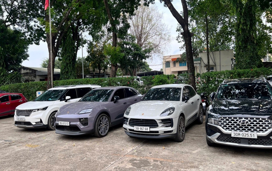 Chân dung các 'siêu trùm' và thủ đoạn cực tinh vi khiến hàng chục nghìn người 'cống nạp' 10 ngàn tỷ đồng- Ảnh 8. Chân dung các 'siêu trùm' và thủ đoạn cực tinh vi khiến hàng chục nghìn người 'cống nạp' 10 ngàn tỷ đồng- Ảnh 8.