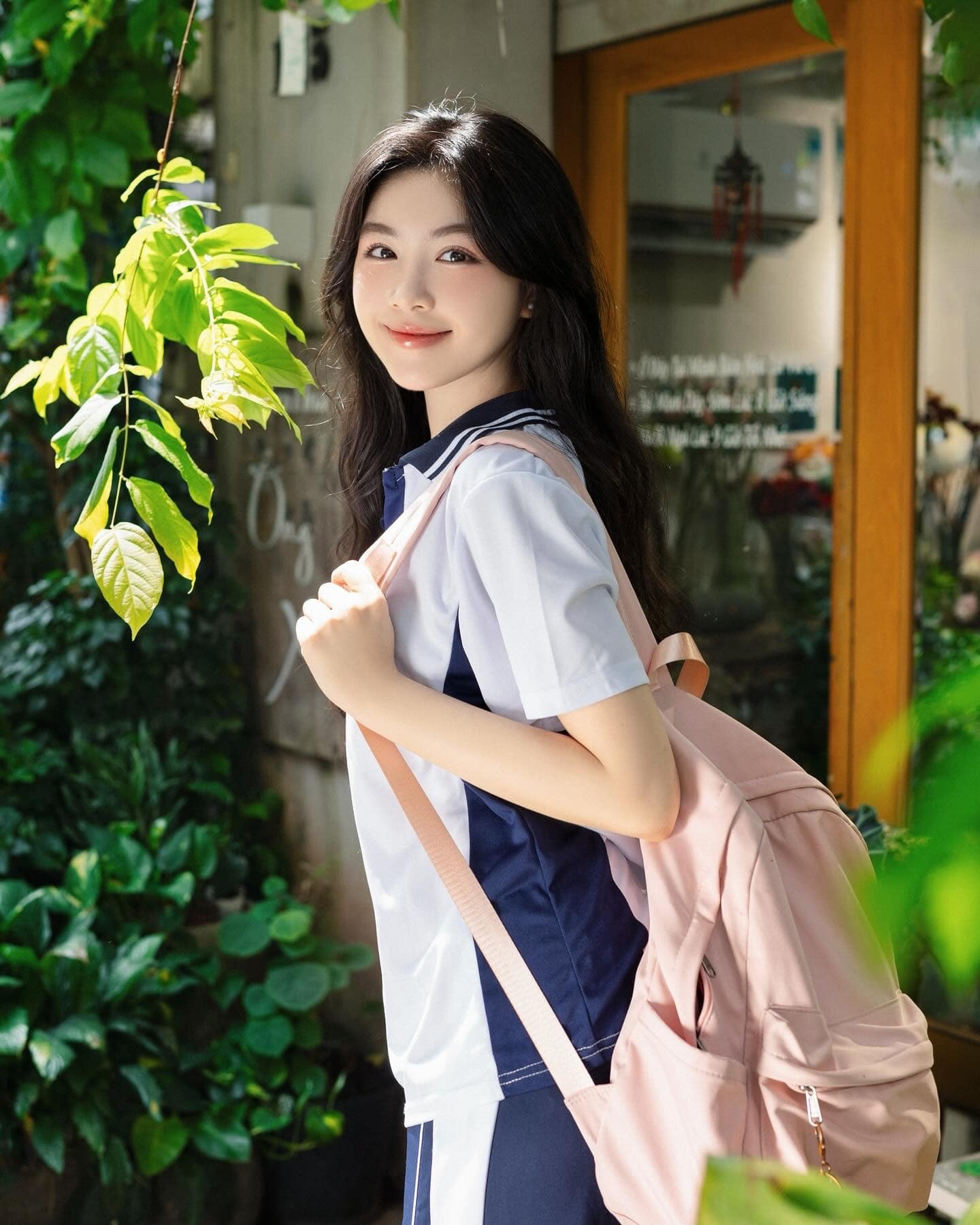 Con gái Quyền Linh phản biện 'sinh ra ở vạch đích'- Ảnh 3. Con gái Quyền Linh phản biện 'sinh ra ở vạch đích'- Ảnh 3.